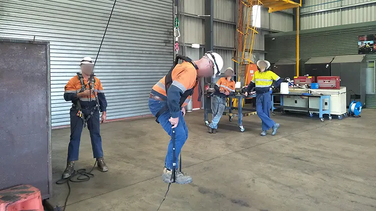 RIIWHS204E - Work Safely at Heights Course, RII Training, Whitsundays Qld